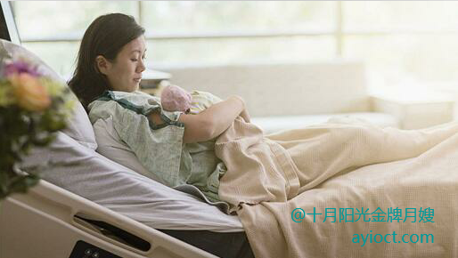 金牌月嫂分享：顺产妈妈月子日常护理那些事儿(图1)