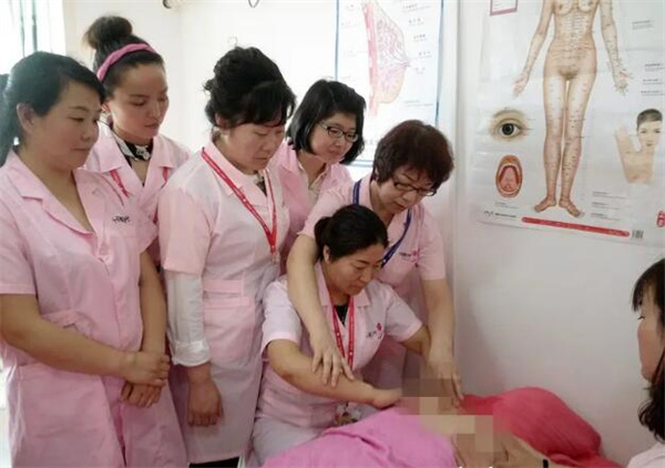 北京有培训催乳师的机构吗？培训费是多少呢？(图2)