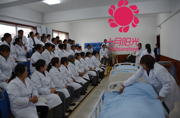  北京医院护工培训机构挑选技巧，零基础学员收藏(图1)